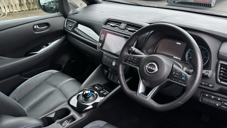 Nissan LEAF 110kW Tekna 39kWh 5dr Auto Electric Hatchback